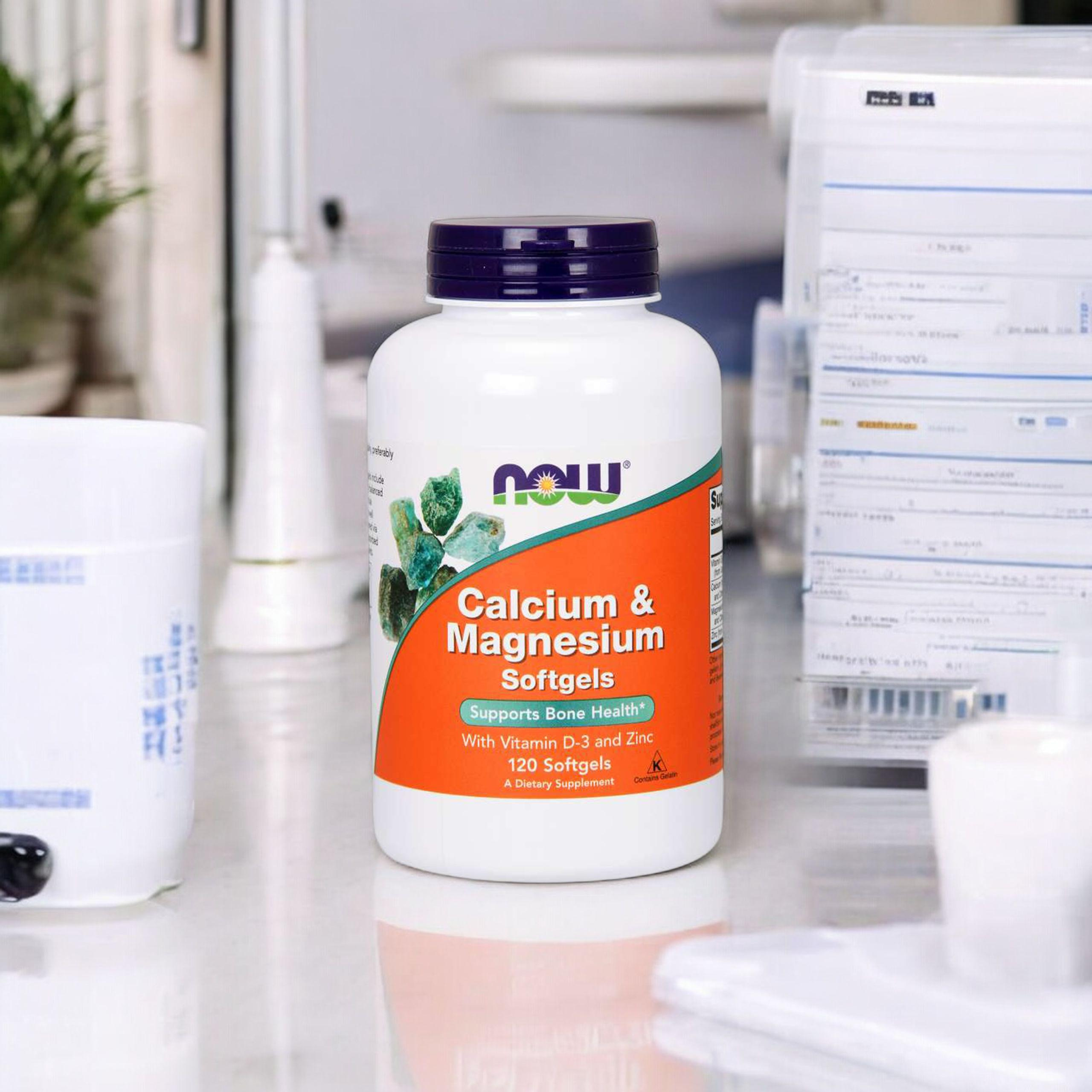 NOW Calcium and Magnesium - 120softgels