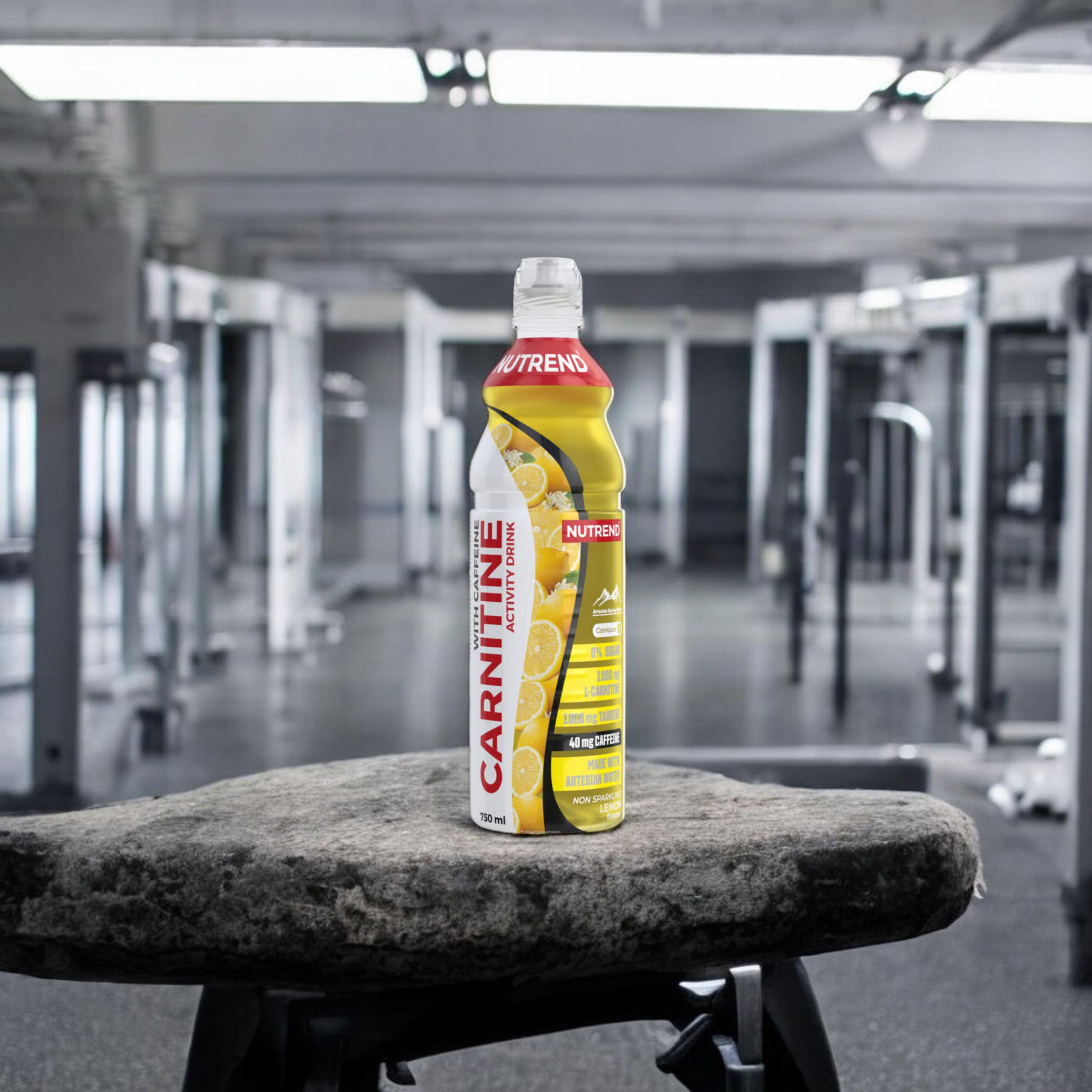 NUTREND Carnitin-Getränk mit Koffein - 8x 750ml