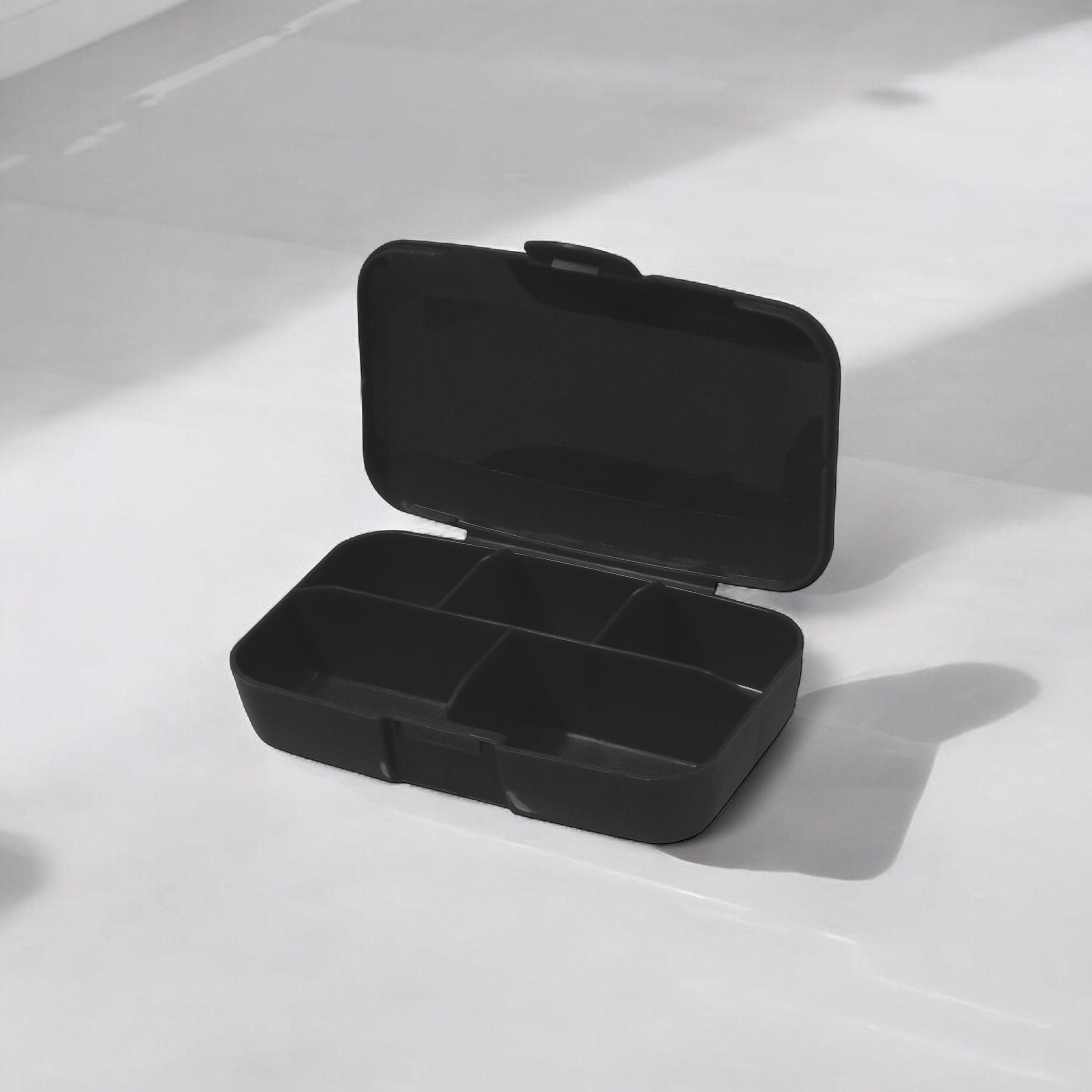 BUCHSTEINER Pudełko na Suplementy - Pill box - 1szt