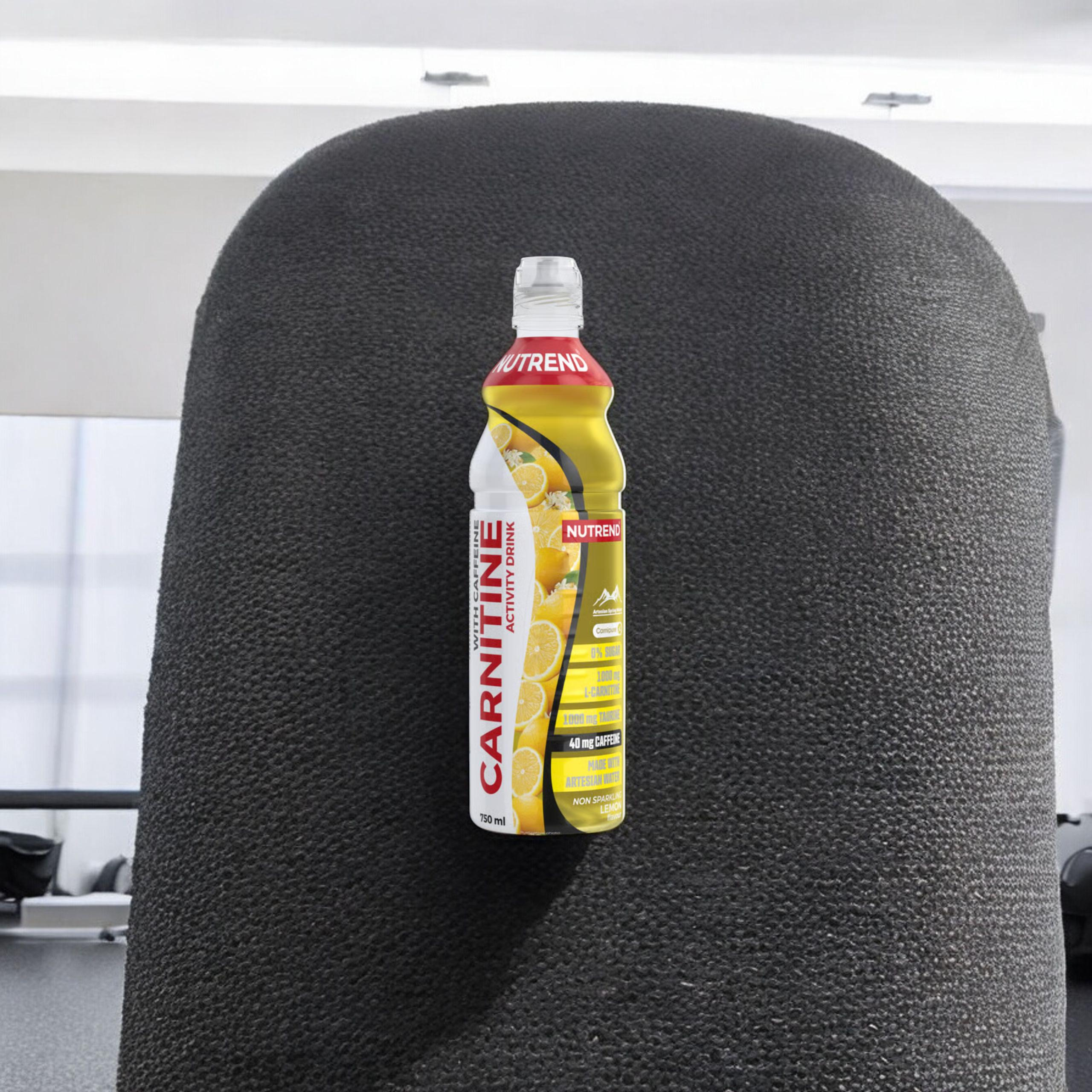 NUTREND Carnitin-Getränk mit Koffein - 8x 750ml