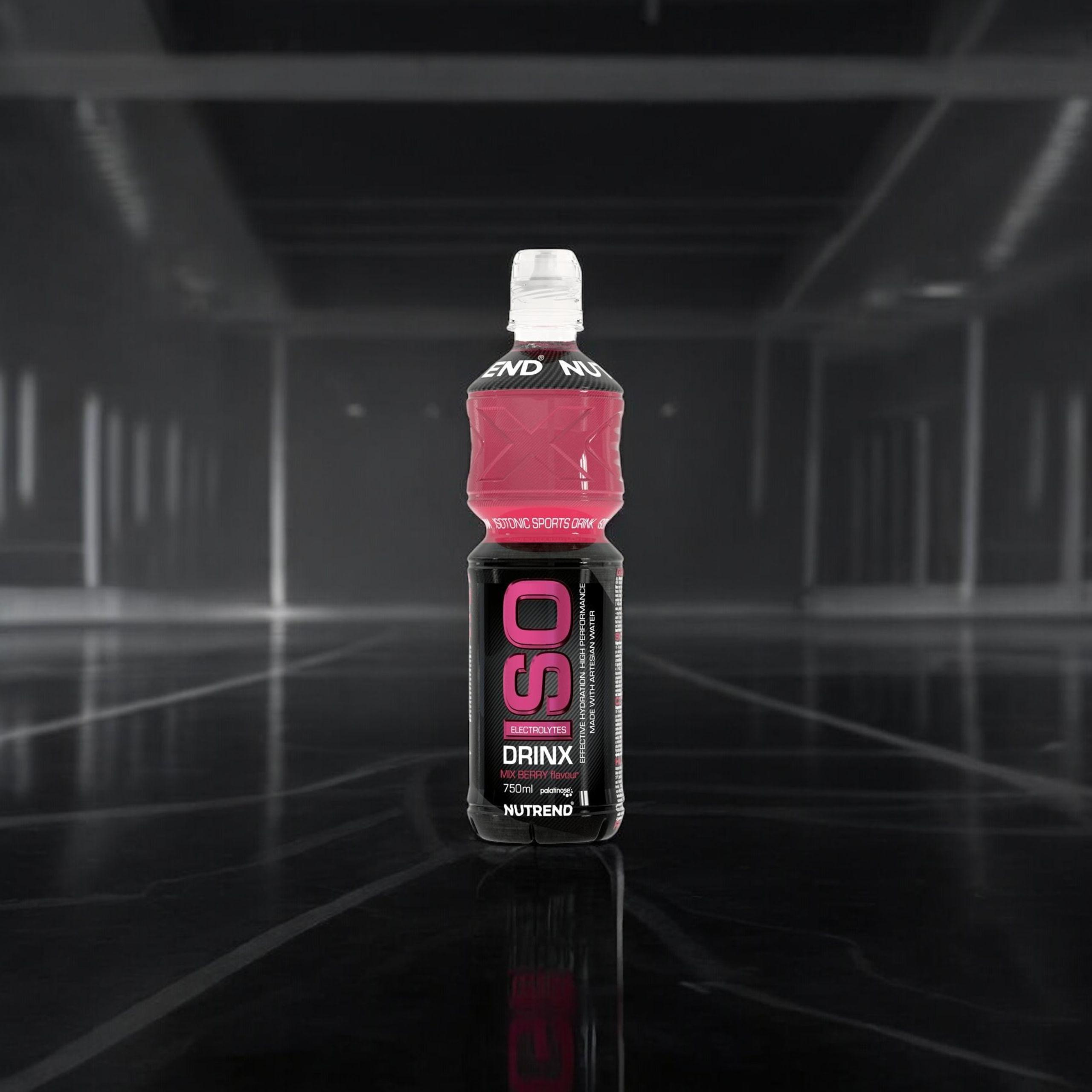 NUTREND - Isodrinx - 750ml - Beerenmischung