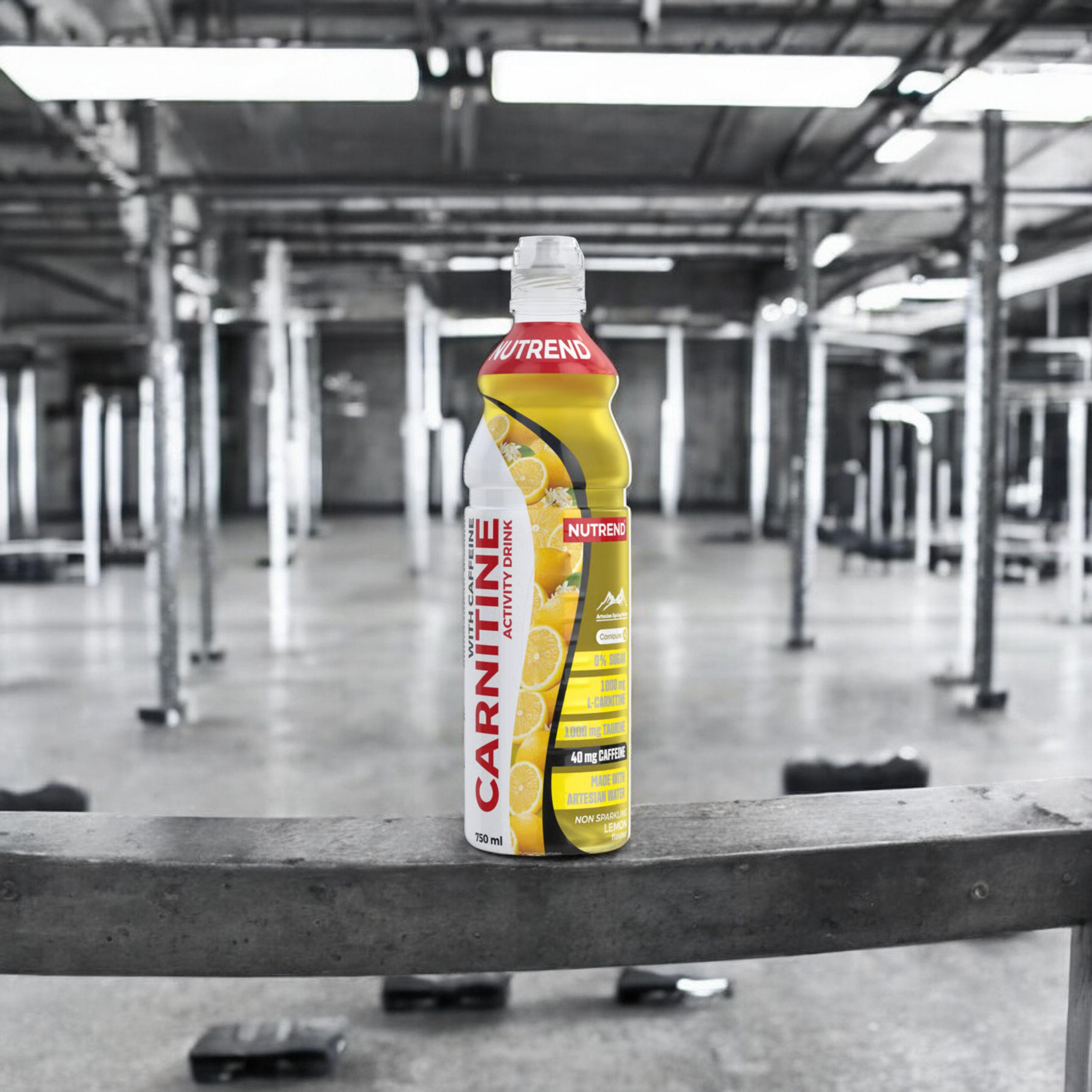 NUTREND Carnitin-Getränk mit Koffein - 8x 750ml 